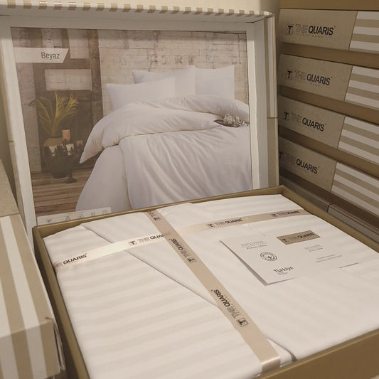 Deluxe saten pamuk posteljina set 4/1 uključuje: plahtu 240x240cm, navlaku 220x200cm i dvije jastučnice 50x70cm