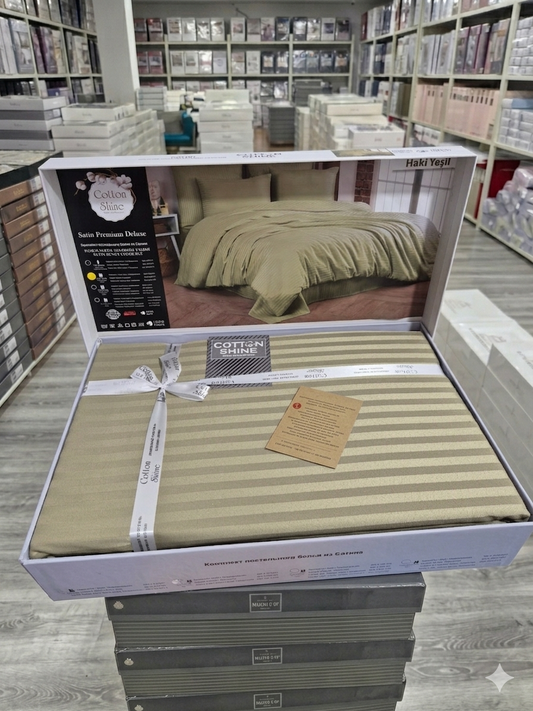 Deluxe saten pamuk posteljina set 4/1 uključuje: plahtu 260x240cm, navlaku 220x200cm i dvije jastučnice 50x70cm