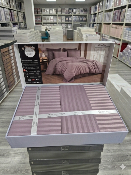 Deluxe saten pamuk posteljina set 4/1 uključuje: plahtu 260x240cm, navlaku 220x200cm i dvije jastučnice 50x70cm