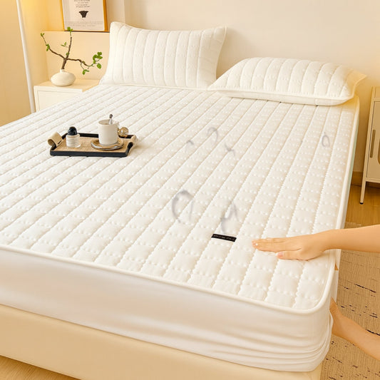 Nepromočive jednokrevetne elastične plahte 150x250 cm. Jastučnica 50x70 cm (1 kom)