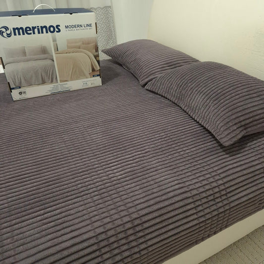 Merinos Plišani Set 3/1 –  Velika Deka 240×220 + 2x Jastučnice 50×70 cm
